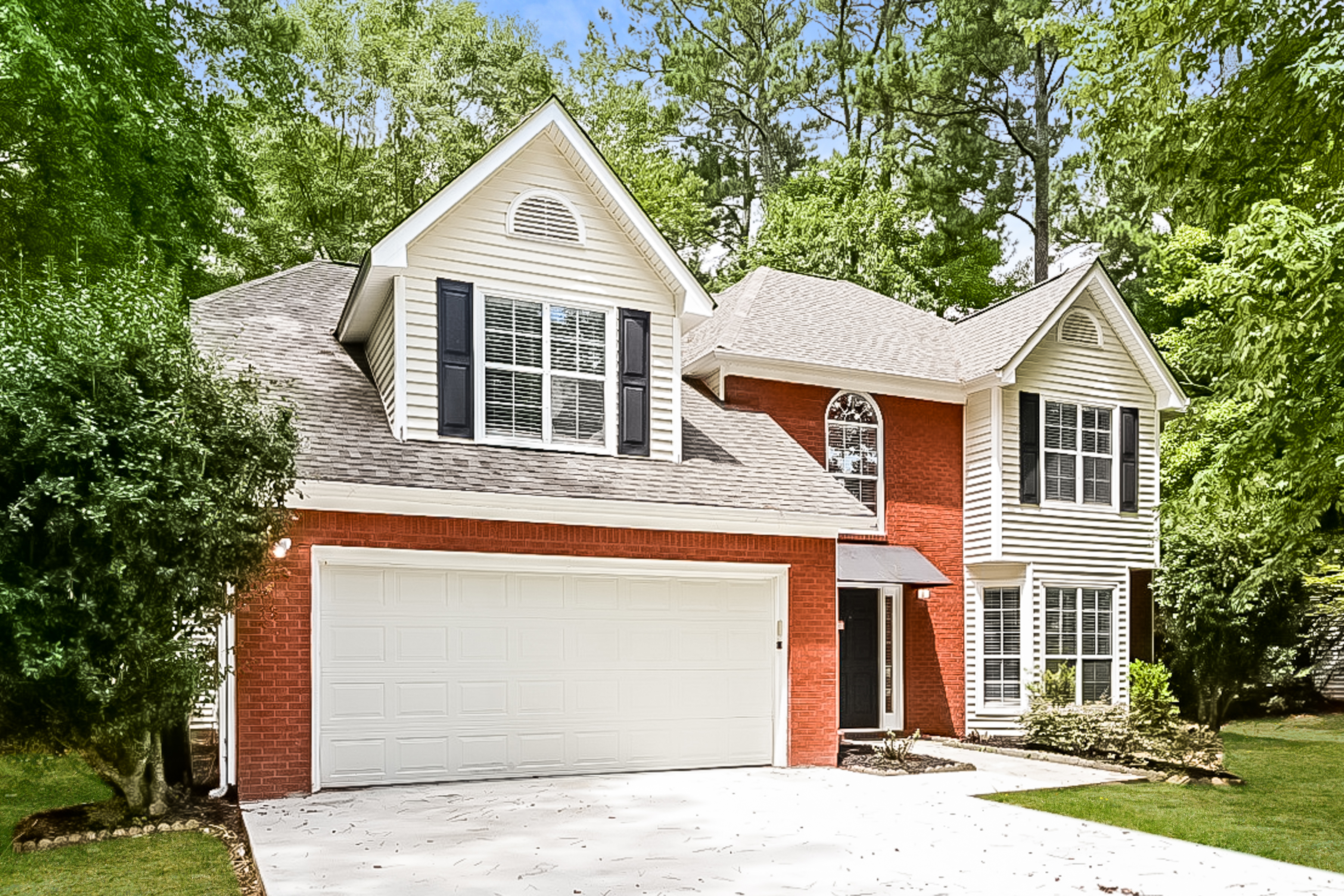 10123 CLEARWATER TRL JONESBORO, GA 30238